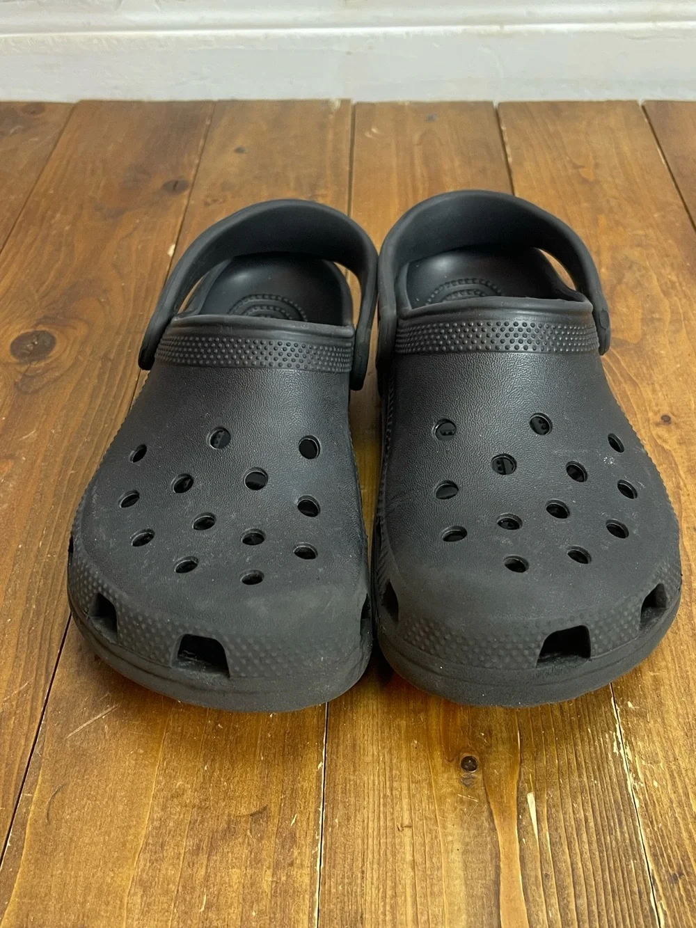 Crocs black foam clogs kids size 3